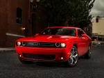 Dodge Challenger SXT 2015 года
